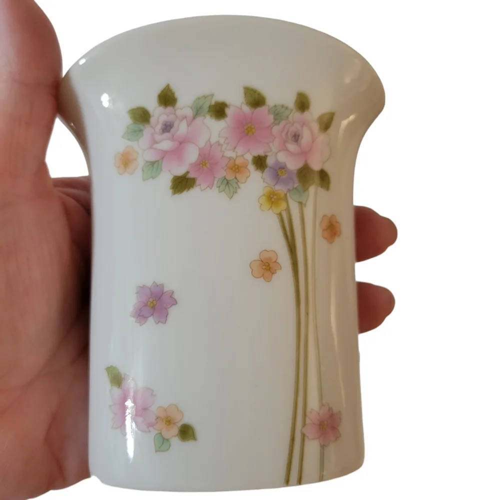 Takahashi Joy Floral Toothbrush Holder Cup Porcelain